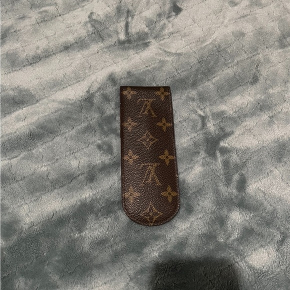 Louis Vuitton Monogram reading glasses / pen holder - Picture 2 of 4